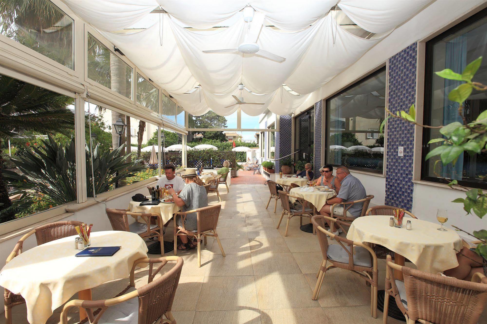 Hotel Caravel Sant'Agnello Dış mekan fotoğraf